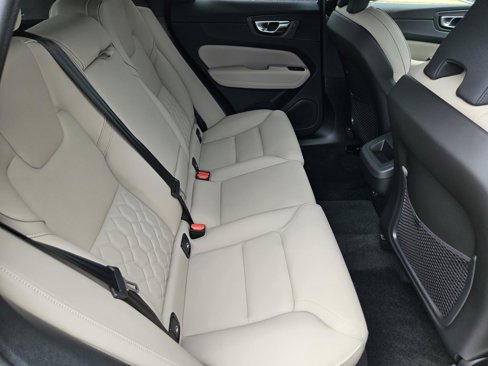 New 2026 Volvo XC60 B5 Plus w/ Protection Package Premier image 36