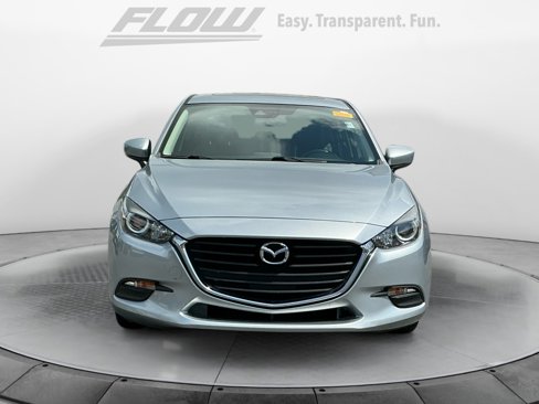 Used 2018 MAZDA MAZDA3 Touring image 2