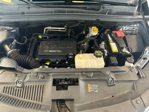 Used 2020 Chevrolet Trax LT w/ Driver Confidence Package image 27