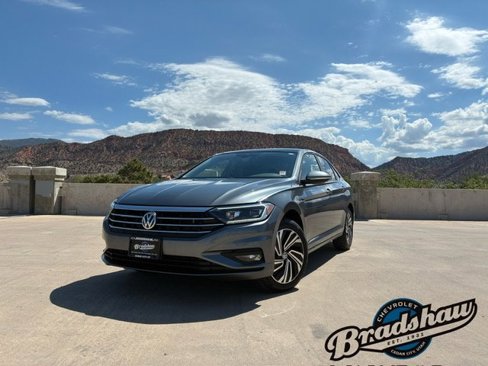 Used 2020 Volkswagen Jetta SEL Premium image 1