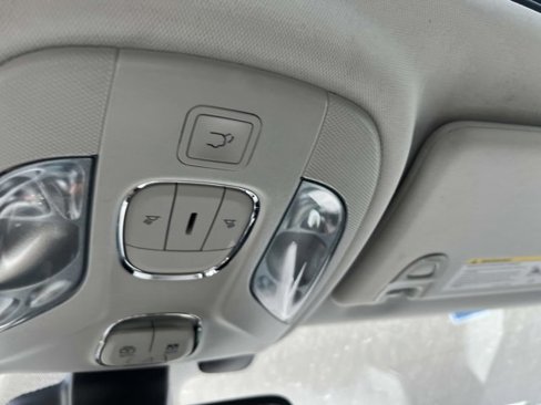 Certified 2021 Jeep Compass Limited w/ Sun and Sound Group image 34