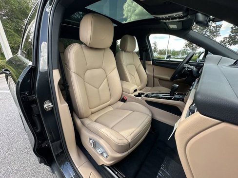 New 2025 Porsche Macan image 29