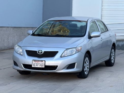 Used 2009 Toyota Corolla S image 1
