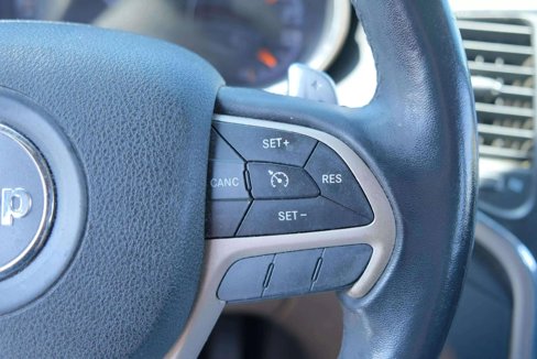Used 2015 Jeep Grand Cherokee Laredo w/ Quick Order Package 23E image 11