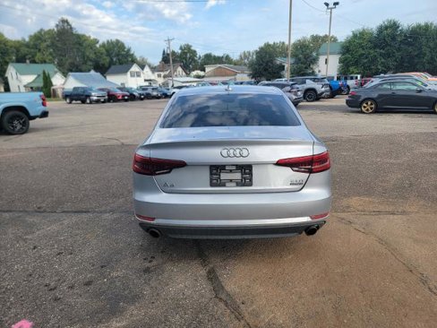 Used 2017 Audi A4 2.0T Premium image 4