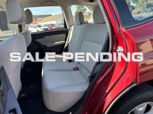 Used 2015 Subaru Forester 2.5i w/ Alloy Wheel Package image 13