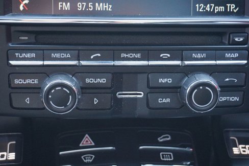 Used 2016 Porsche Cayenne image 35