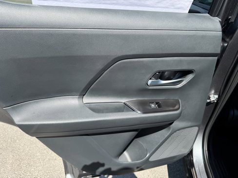 New 2025 Nissan Kicks SV image 24