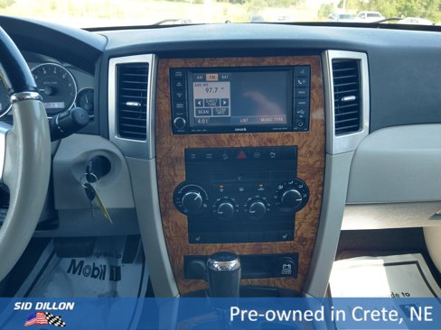 Used 2008 Jeep Grand Cherokee Limited image 7