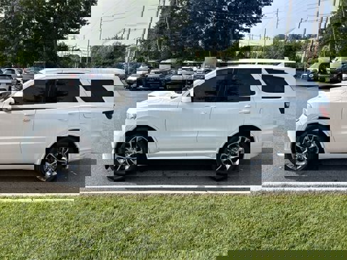 Certified 2019 Dodge Durango R/T w/ Technology Group image 5