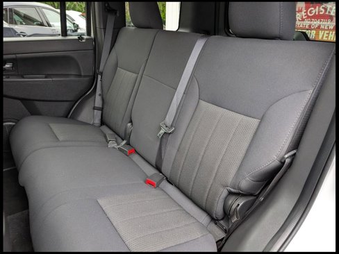 Used 2011 Jeep Liberty Sport w/ Popular Equipment Group image 7