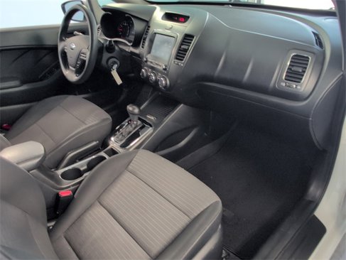 Used 2018 Kia Forte LX w/ LX Popular Package image 14