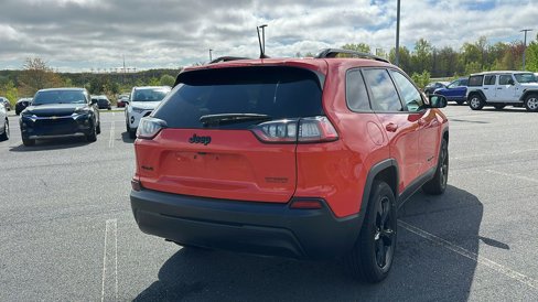Used 2021 Jeep Cherokee Latitude Plus image 6