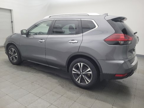 Used 2019 Nissan Rogue SV w/ Premium Package image 3