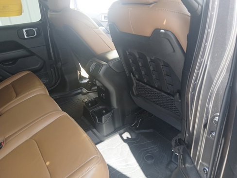 Used 2020 Jeep Gladiator Rubicon image 27