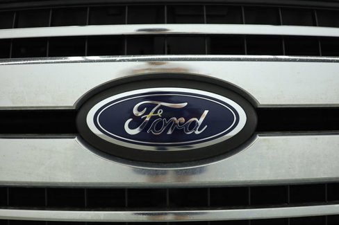 Used 2019 Ford F150 XLT w/ Trailer Tow Package image 16