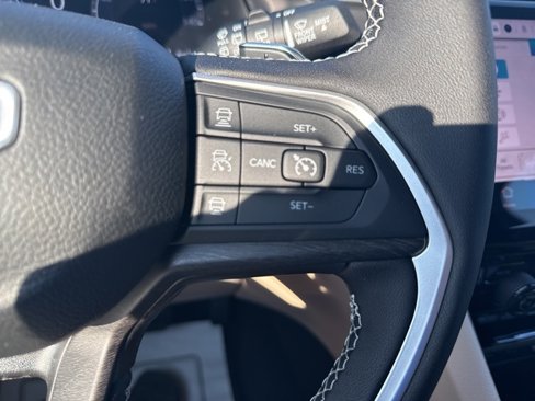 New 2025 Jeep Grand Cherokee Limited image 26