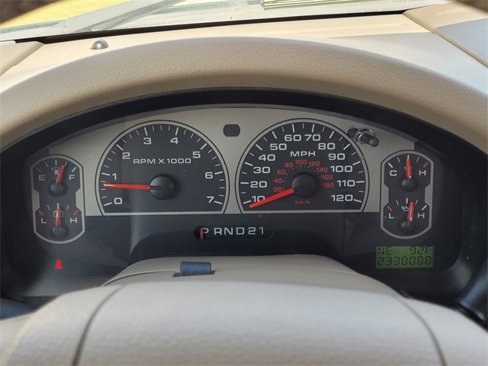 Used 2007 Ford F150 XLT image 19