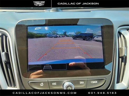 Used 2024 Chevrolet Malibu LT image 4