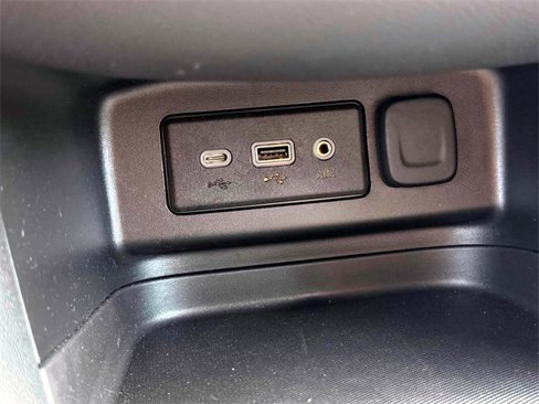 Used 2022 Chevrolet Equinox LT image 32