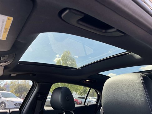 Used 2019 Mercedes-Benz GLA 250 4MATIC image 21