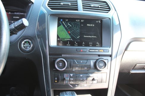 Used 2018 Ford Explorer XLT w/ Equipment Group 201A image 14