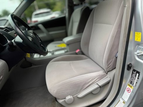 Used 2009 Toyota Highlander 2WD image 12