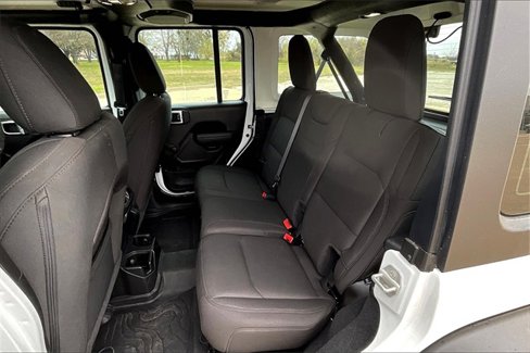 Used 2023 Jeep Wrangler Sport image 26