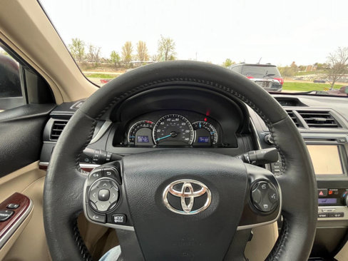 Used 2012 Toyota Camry XLE image 26