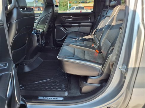 Used 2022 RAM 1500 Laramie image 24