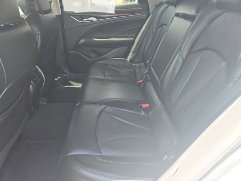 Used 2017 Buick LaCrosse Premium image 13