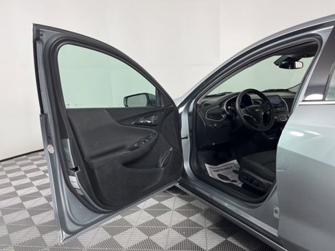 Used 2023 Chevrolet Malibu LT image 16