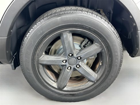 Used 2016 Ford Explorer XLT w/ Equipment Group 202A image 31