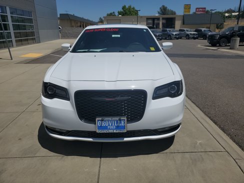 Used 2023 Chrysler 300 S image 8