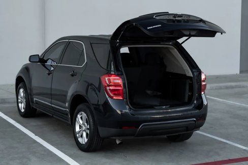 Used 2017 Chevrolet Equinox LS image 20