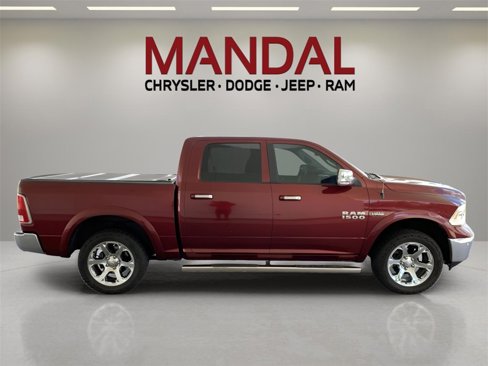Used 2017 RAM 1500 Laramie w/ Convenience Group image 7
