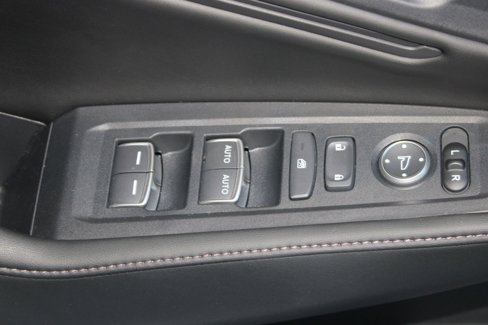Used 2025 Honda Accord Sport image 13