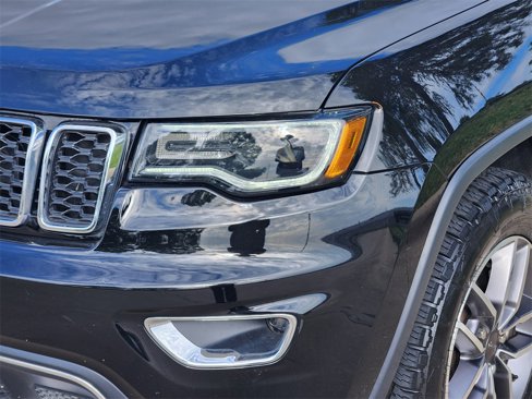 Used 2021 Jeep Grand Cherokee Limited w/ Sun & Sound Group image 8