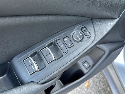 Used 2022 Honda Accord Sport image 27