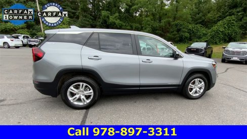 Certified 2024 GMC Terrain SLE image 9