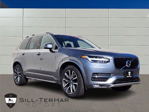 Used 2016 Volvo XC90 T6 Momentum w/ Momentum Plus Package image 1