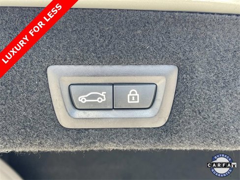 Used 2018 BMW 740i image 13