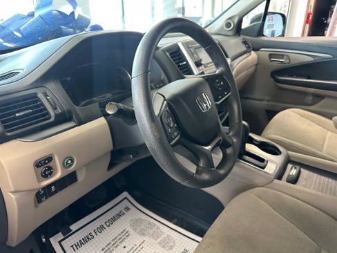 Used 2019 Honda Pilot LX image 18