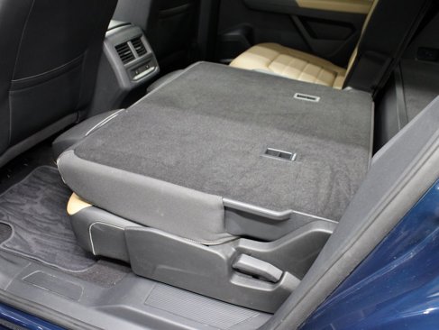 Used 2021 Volkswagen Atlas Cross Sport SEL Premium image 64