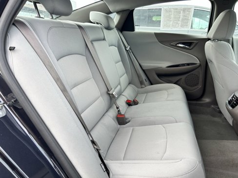 Used 2023 Chevrolet Malibu LT image 13