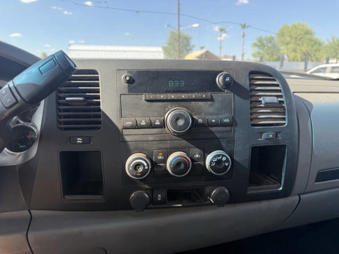 Used 2013 Chevrolet Silverado 2500 W/T image 17