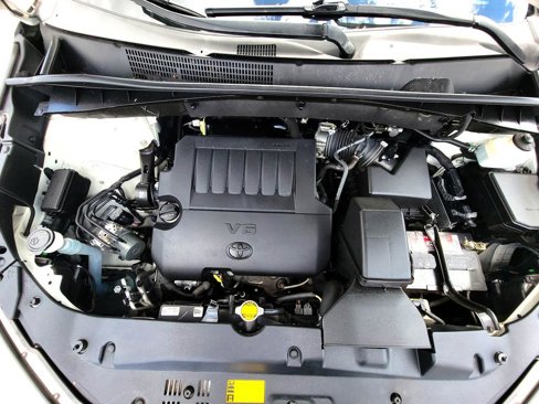 Used 2014 Toyota Highlander Limited image 32