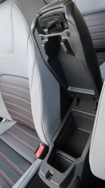Used 2023 Nissan Kicks SR w/ SR Premium Package image 29