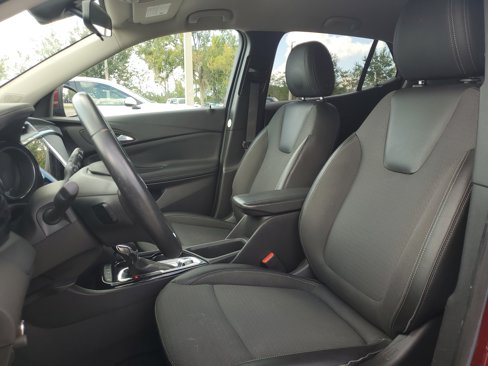 Used 2022 Buick Encore GX Preferred w/ Cold Weather Comfort Package image 17