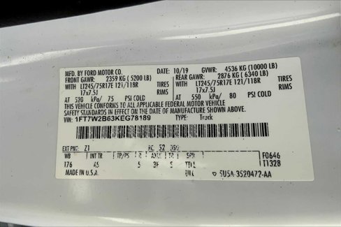 Used 2019 Ford F250 XL w/ Power Equipment Group image 30